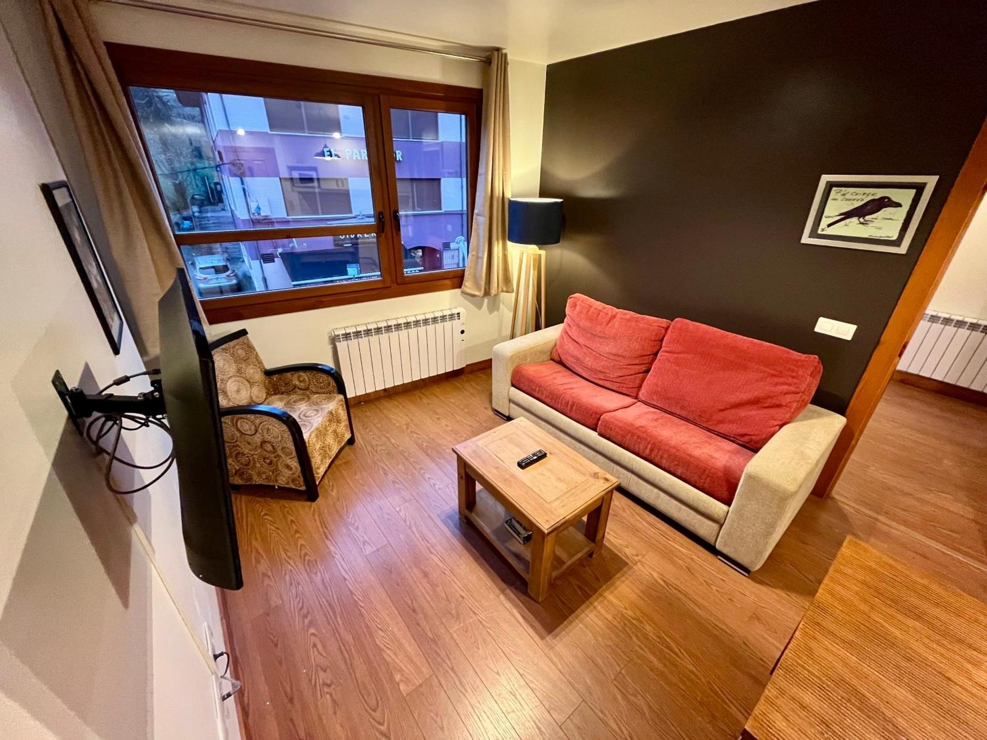 Lotila Flats Cuirgu Aparthotel Felechosa Ngoại thất bức ảnh