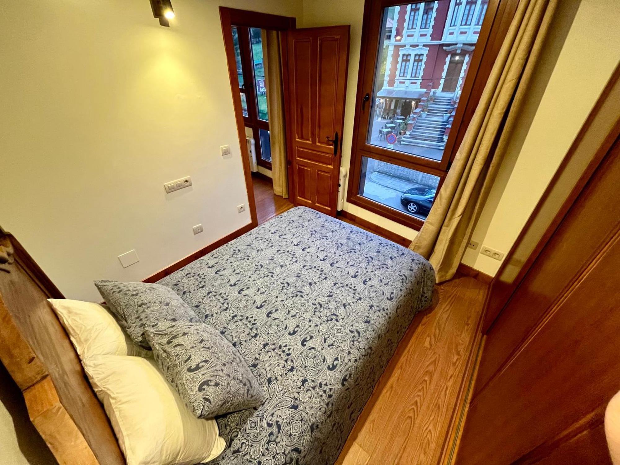 Lotila Flats Cuirgu Aparthotel Felechosa Ngoại thất bức ảnh